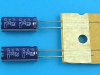 82uF/35V - 105°C Nippon LXY kondenzátor elektrolytický, low ESR