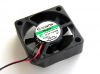 Ventilátor 30x30x10mm 5V / 120mA Sunon MC30100V1-000U-A99